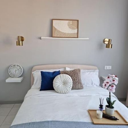 The Cotton Bleu Homestay Kuala Terengganu Bagian luar foto
